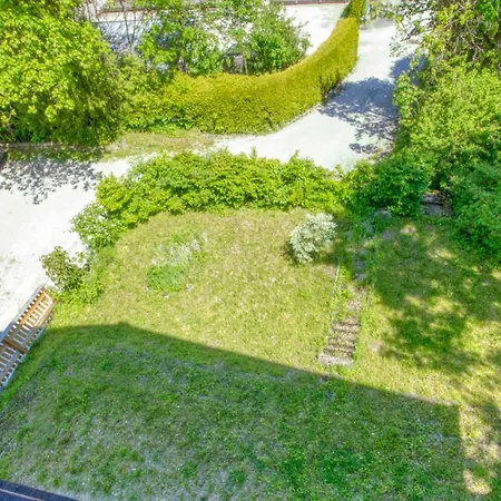 Διαμέρισμα Mozart 3 - By Alpen *