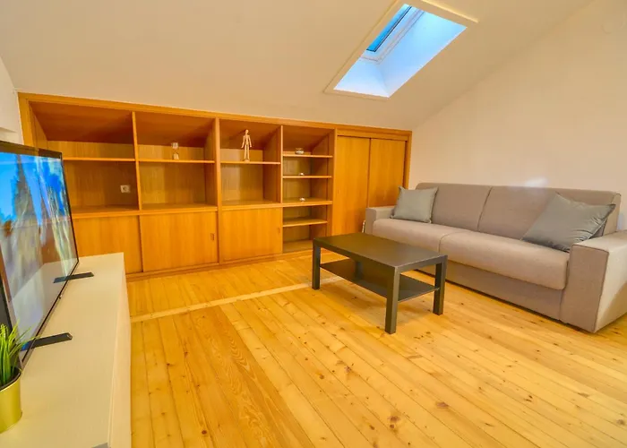 Mozart 3 - By Alpen Appartement Zell am See